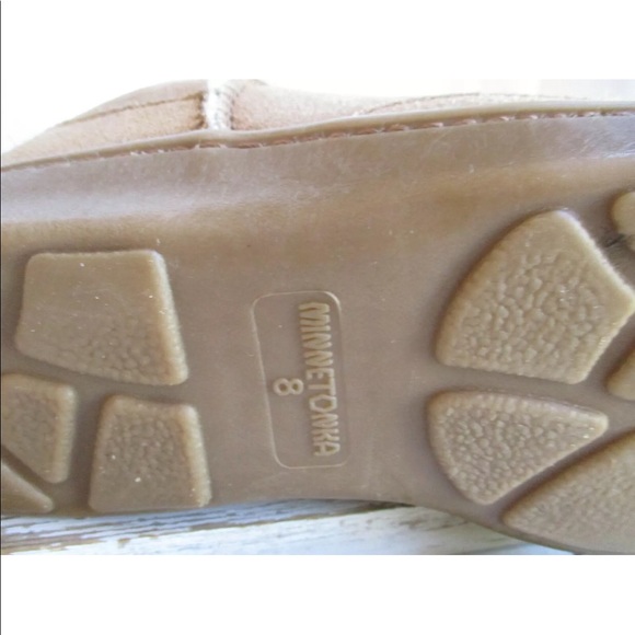 Minnetonka shearling fur suede tan boot not ugg - Picture 5 of 7